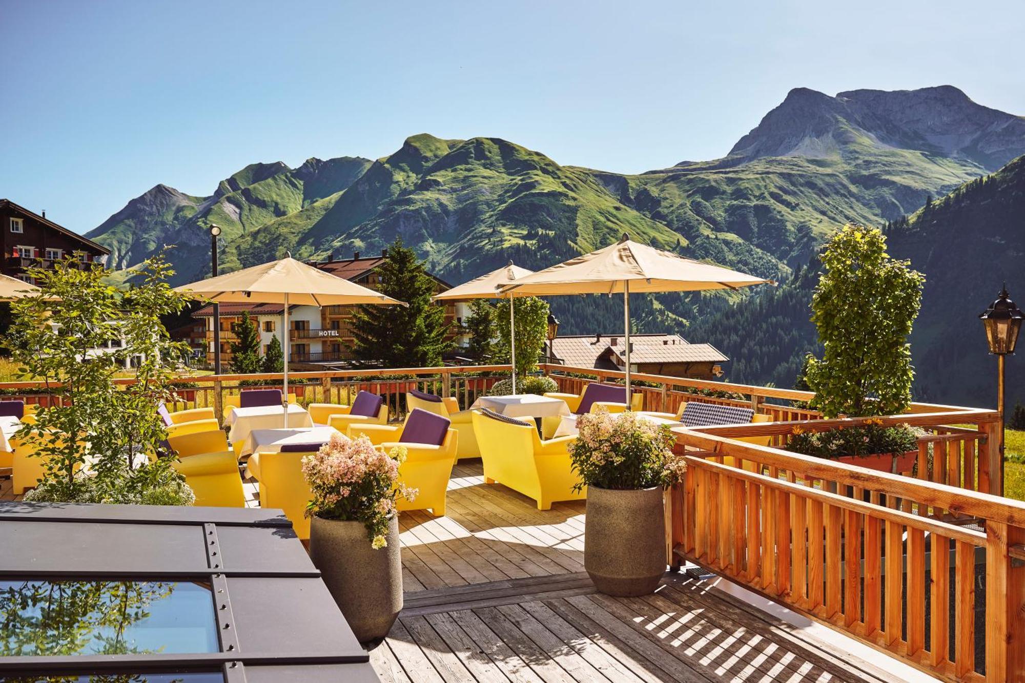 Hotel Petersboden レッヒ エクステリア 写真
