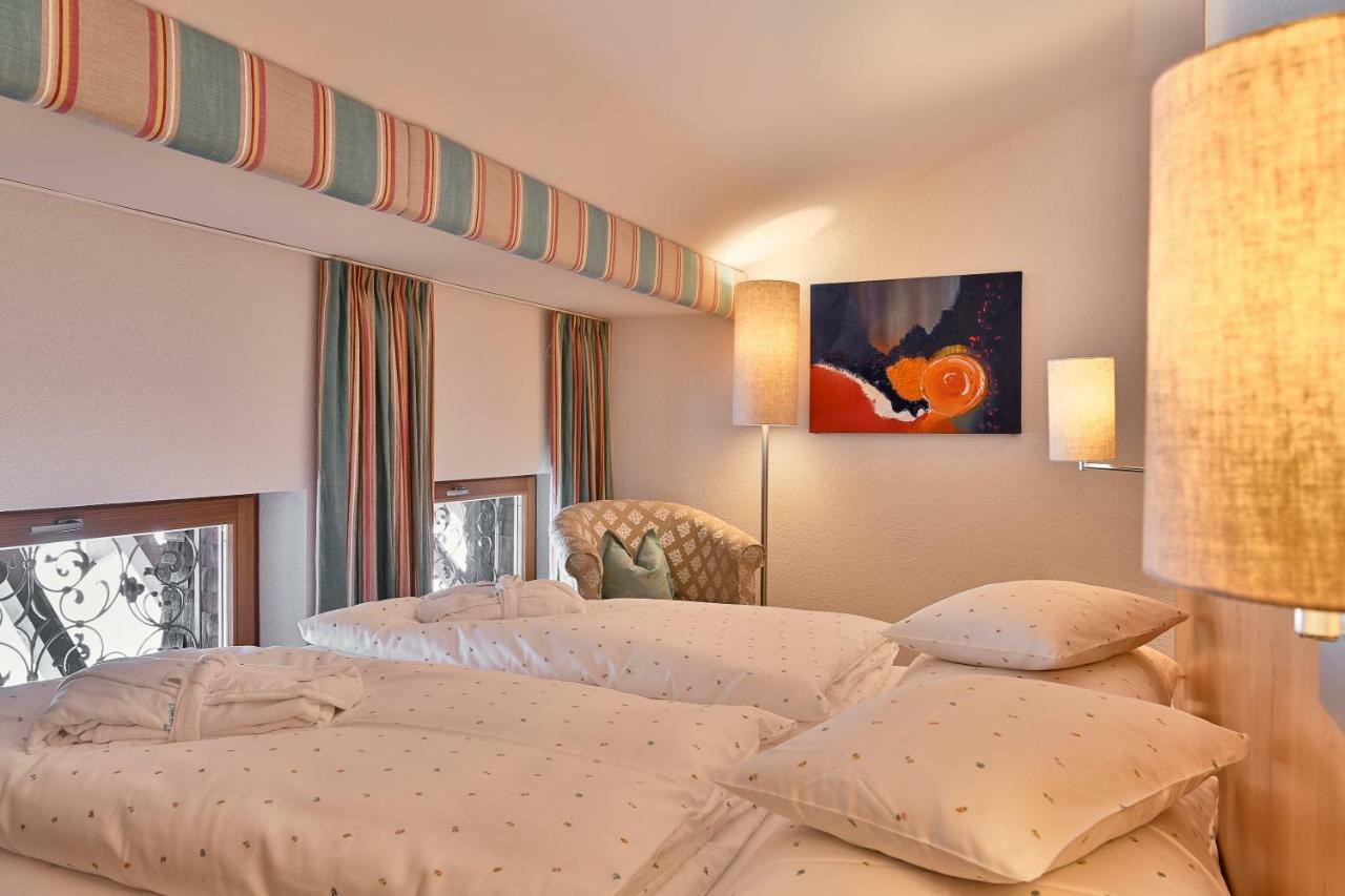 Hotel Petersboden レッヒ エクステリア 写真